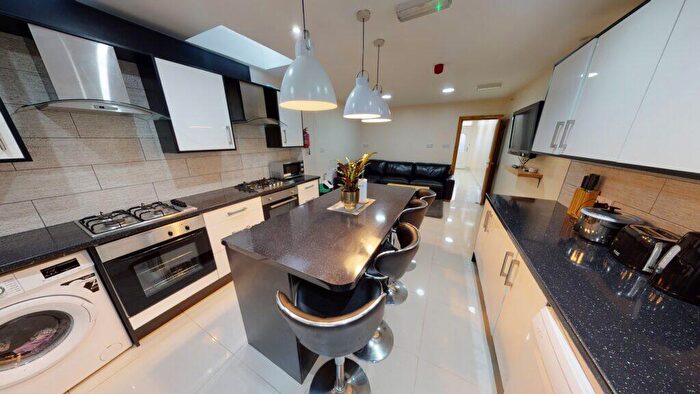 7 Bedroom House To Rent In Alton Road, Selly Oak, B29