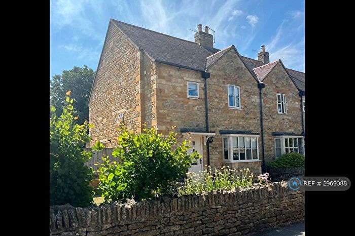 3 Bedroom End Of Terrace House To Rent In Park Road, Chipping Campden, GL55