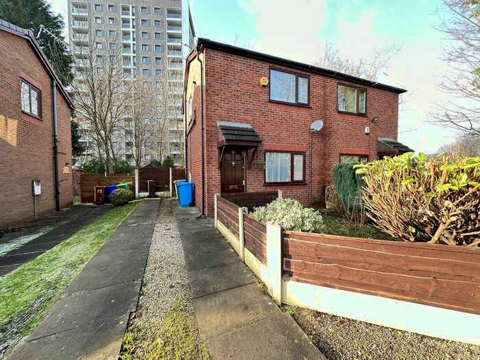 2 Bedroom Semi-Detached House To Rent In Longford Street, Manchester, M18