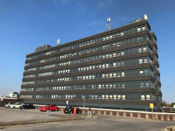 1 Bedroom Apartment To Rent In Benbow Street, Sale, M33