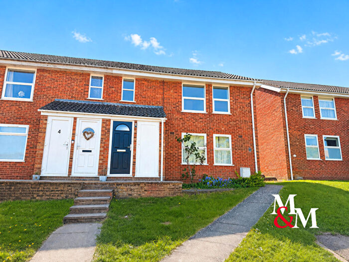 2 Bedroom Maisonette To Rent In Delamere Gardens, LU7