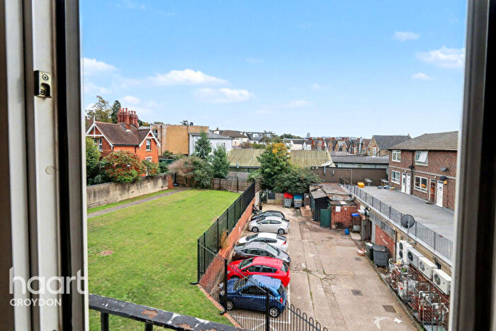 1 Bedroom Flat To Rent In Heathfield Road, Croydon, CR0