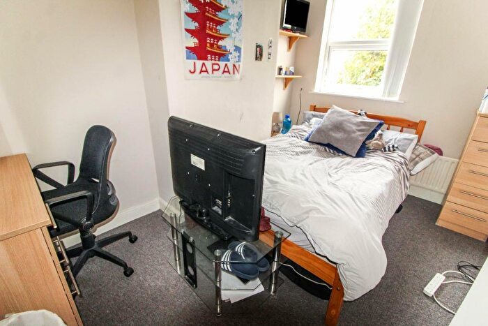 5 Bedroom Terraced House To Rent In Charnwood Grove, West Bridgford, NG2