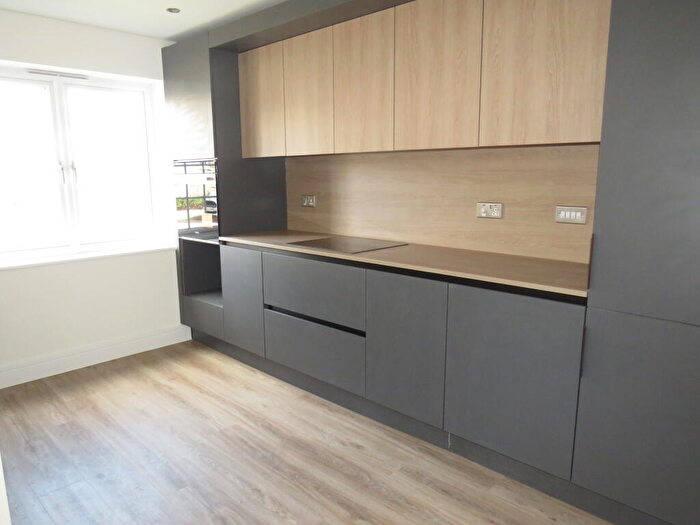 3 Bedroom House To Rent In Munday Lane, Warwick, CV34