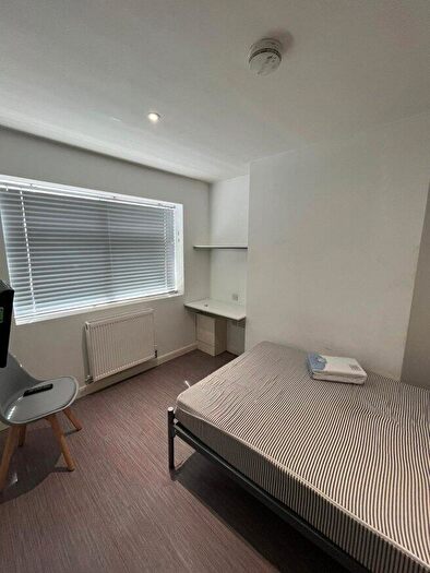 4 Bedroom Flat To Rent In Beresford Street, ST4