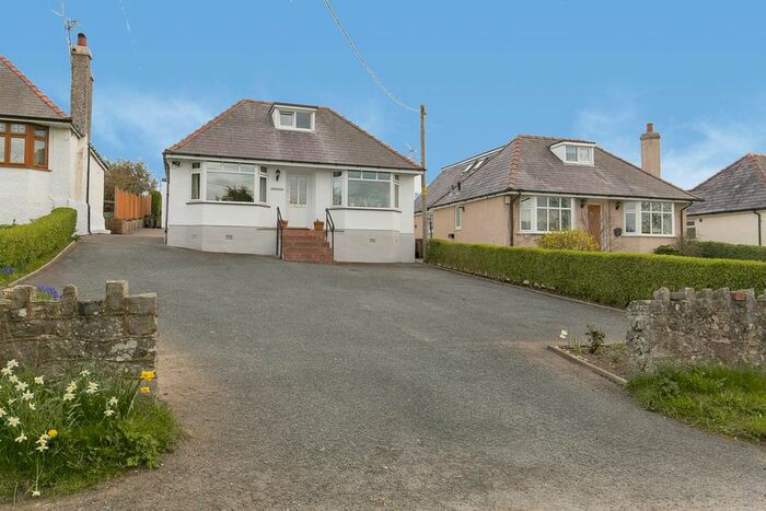 3 Bedroom Bungalow For Sale In Hafod Road, Gwernaffield, Mold, Flintshire, CH7