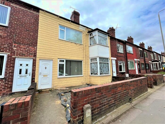 3 Bedroom Property To Rent In Castleford Road, Normanton, WF6