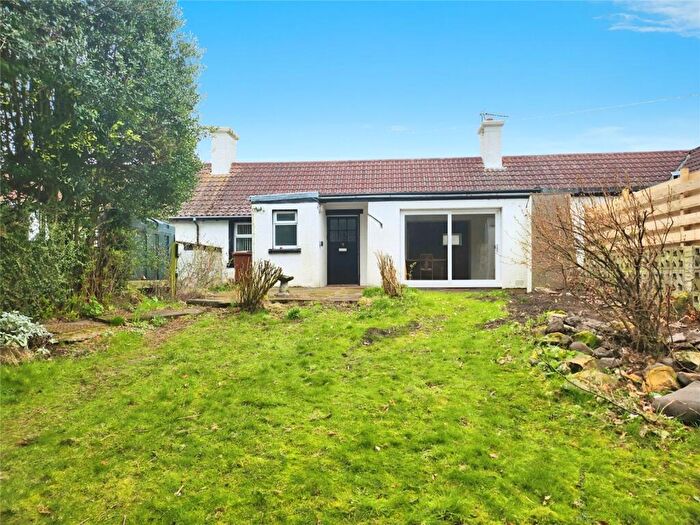2 Bedroom Bungalow To Rent In Aberdour, Burntisland, KY3