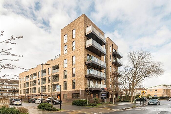 1 Bedroom Flat To Rent In Sumner Road, Peckham, SE15