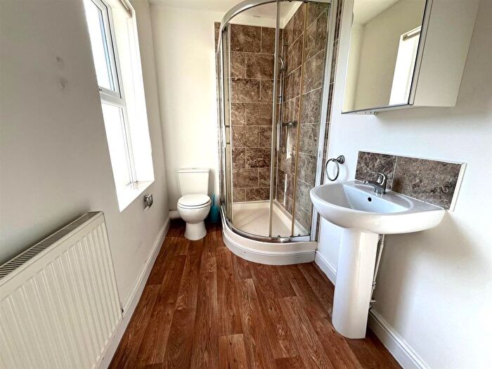 1 Bedroom Flat For Sale In Southmead Road, Westbury-On-Trym, Bristol, BS10