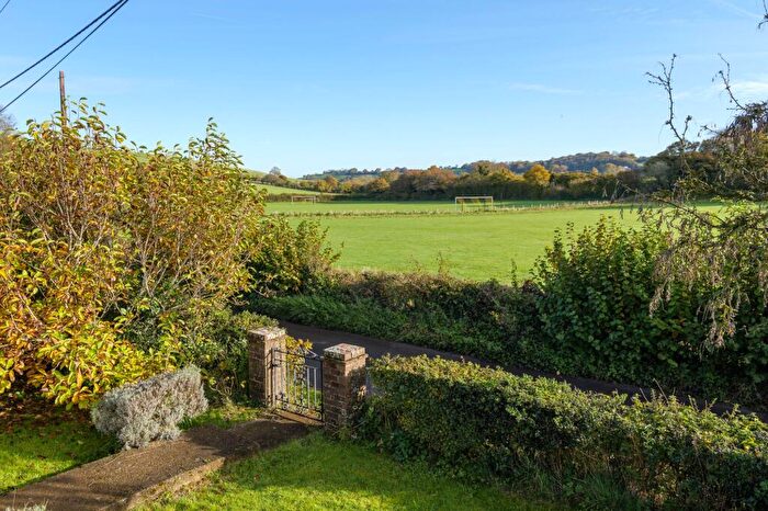 2 Bedroom Semi-Detached House For Sale In Park Lane, Elham, CT4