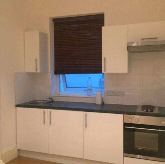 Studio To Rent In West End Lane, London, NW6