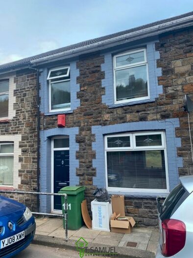 3 Bedroom Terraced House To Rent In Pentwyn Avenue, Penrhiwceiber, Mountain Ash, CF45