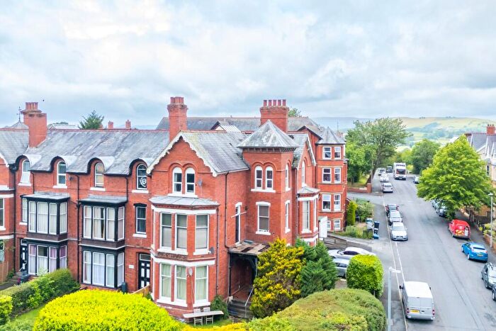 2 Bedroom Apartment For Sale In Temple Avenue, Llandrindod Wells, LD1