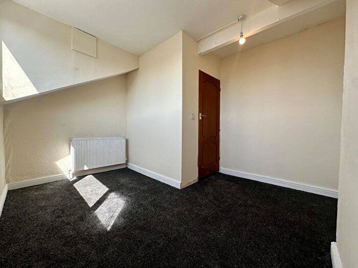 4 Bedroom Terraced House To Rent In Bellbrooke Place, Leeds, LS9