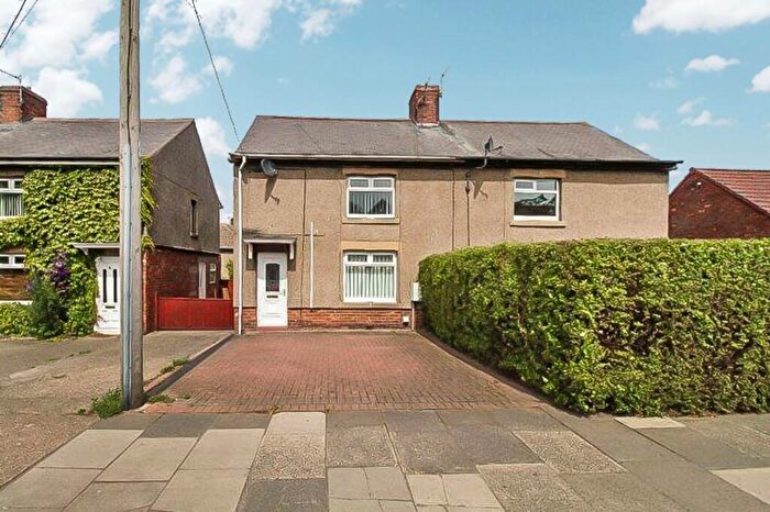 3 Bedroom Semi-Detached House To Rent In North Ridge, Bedlington, NE22