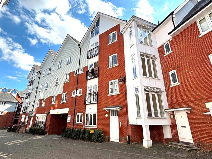 2 Bedroom Flat To Rent In Back Lane, Canterbury, Kent, CT1