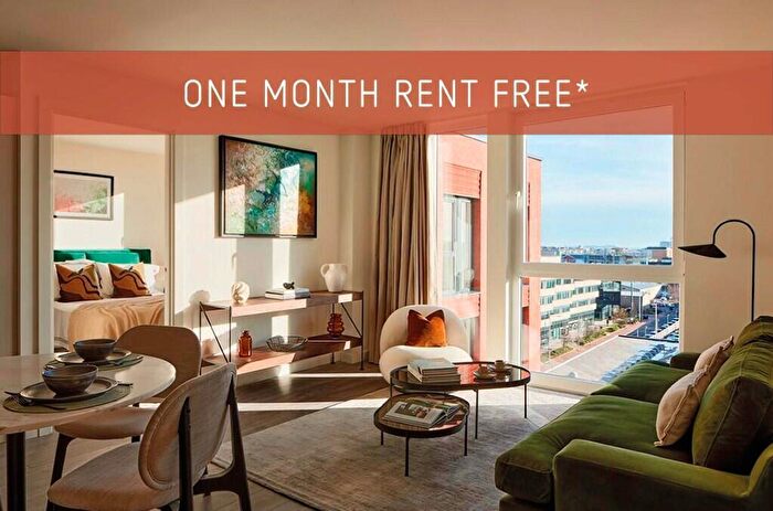 2 Bedroom Flat To Rent In Dumballs Road, Cardiff(City), CF10