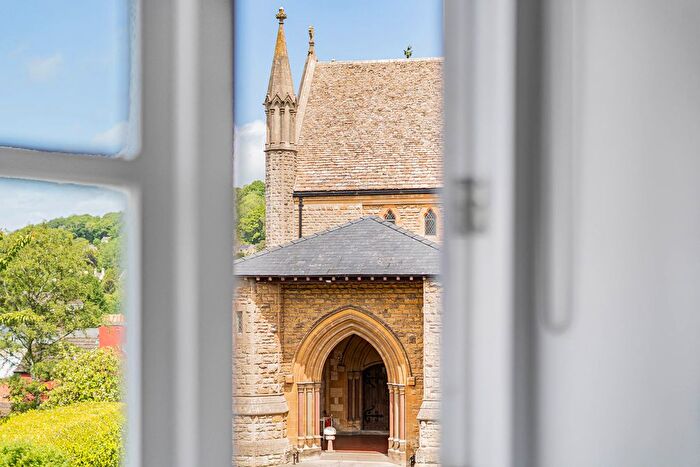 5 Bedroom End Terrace House For Sale In Church Street, Nailsworth, Stroud, Gloucestershire, GL6