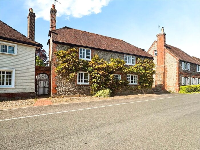 3 Bedroom Detached House For Sale In High Street, Angmering, West Sussex, BN16
