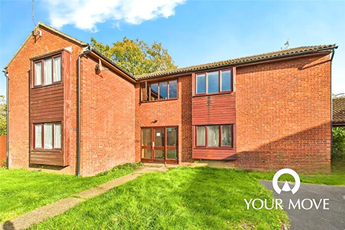 1 Bedroom Flat For Sale In Petit Couronne Way, Beccles, Suffolk, NR34