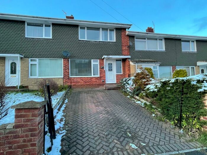 3 Bedroom House To Rent In Hillingford Way, Grantham, NG31