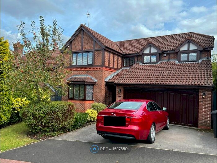 4 Bedroom Detached House To Rent In Medway Close, Wilmslow, SK9