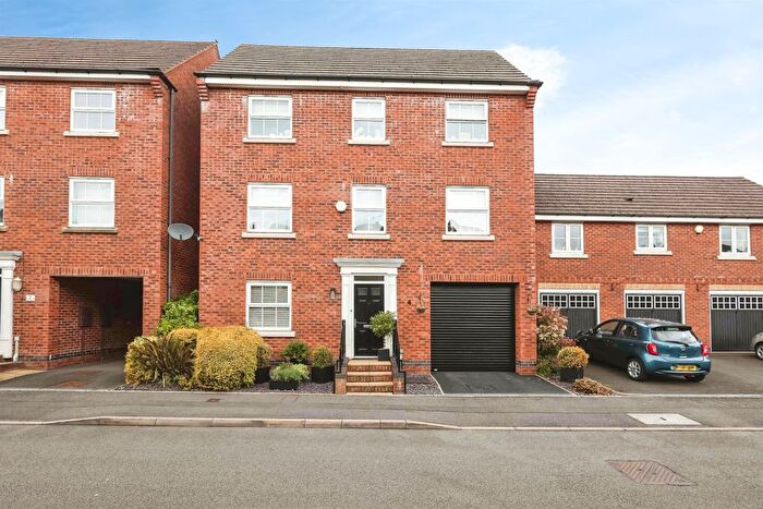 4 Bedroom Detached House For Sale In Severn Rise, Rowley Regis, B65