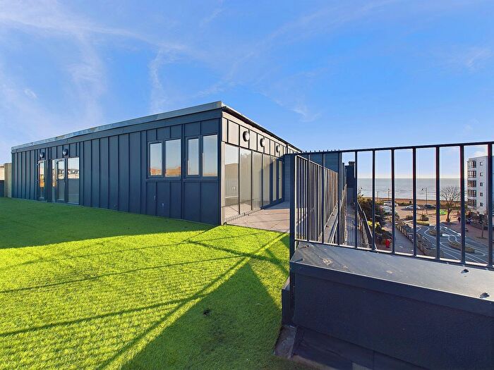 2 Bedroom Flat To Rent In Oceanview Heights, Montague Place, Worthing, BN11