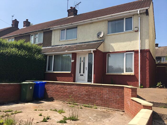 3 Bedroom Semi-Detached House To Rent In Ladybrook Lane, Mansfield, NG19