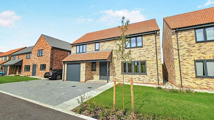 4 Bedroom Detached House For Sale In Magnum Plum Way, Frampton Cotterell, BS36