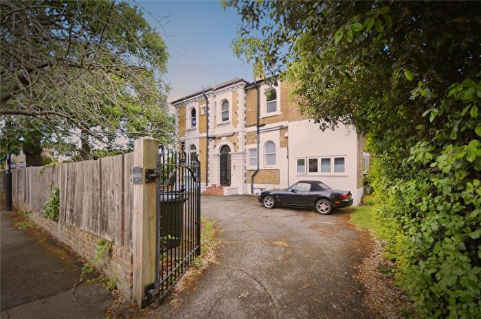 1 Bedroom Flat For Sale In Westwood Hill, Sydenham, London, SE26