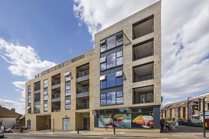 1 Bedroom Flat For Sale In A Hillreach, London, SE18