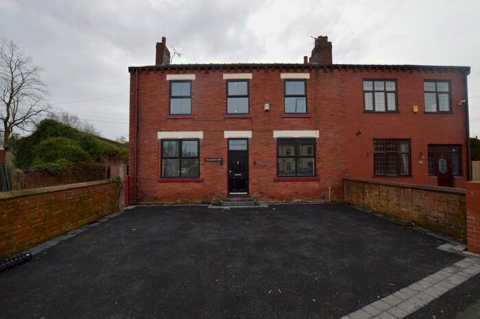 4 Bedroom Semi-Detached House To Rent In Park Road, Hindley, Wigan WN2