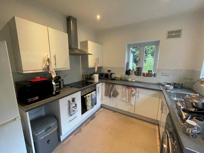 6 Bedroom Terraced House To Rent In West Street, Leicester, LE1