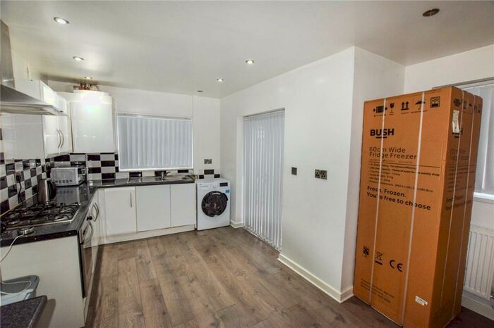 4 Bedroom Semi-Detached House To Rent In Worsley Road, Eccles, Manchester, Greater Manchester, M30