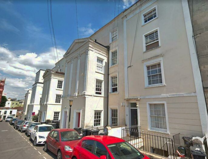 8 Bedroom Terraced House To Rent In Meridian Place, Clifton, BS8