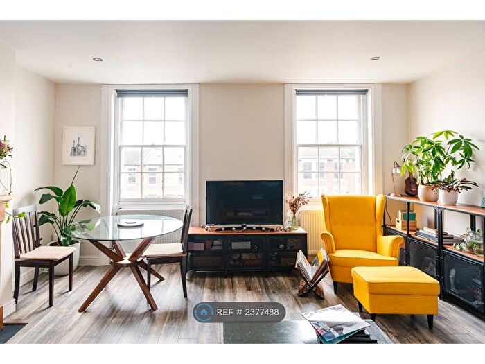 2 Bedroom Flat To Rent In Fortess Road, London, NW5