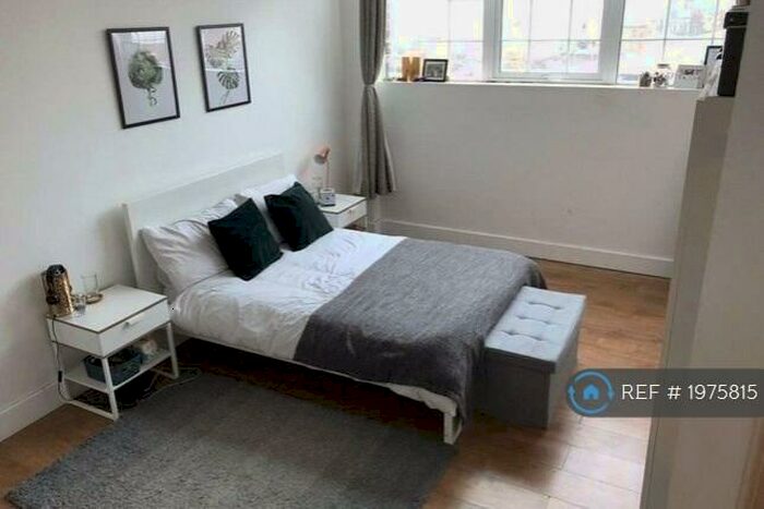 1 Bedroom Flat To Rent In Central House, Leicester, LE1