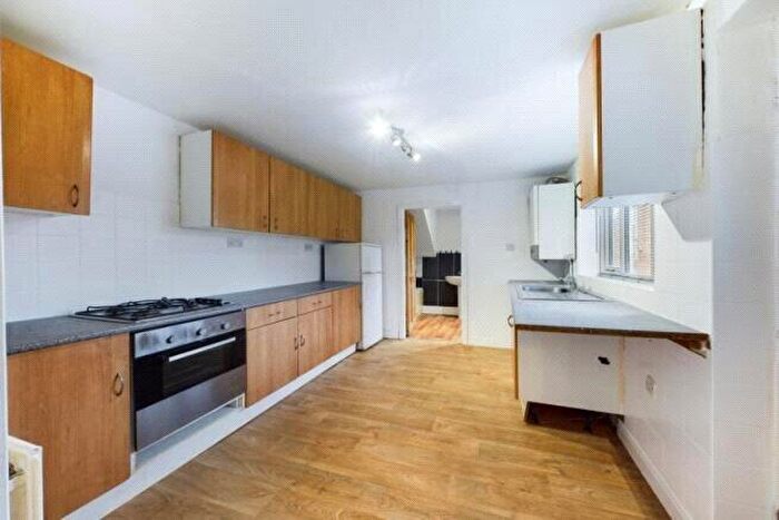 2 Bedroom Flat To Rent In Westbourne Avenue, Saltwell, Gateshead, NE8