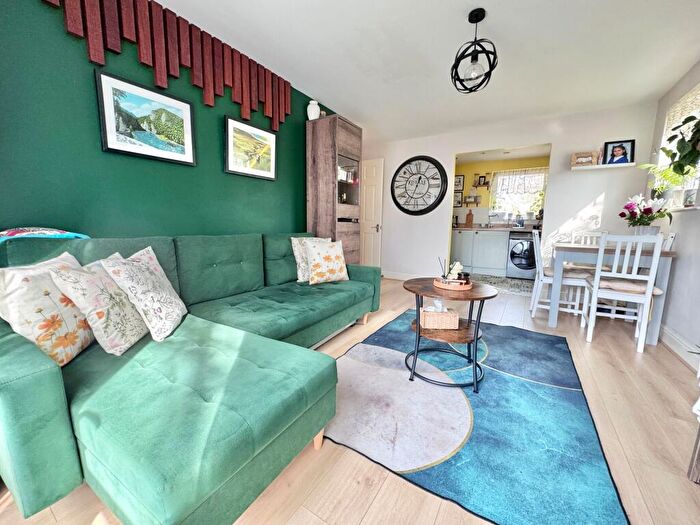 2 Bedroom Flat For Sale In Orpen Road, Southampton, SO19