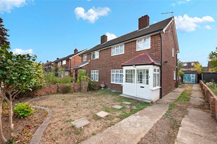 3 Bedroom End Of Terrace House To Rent In Sipson Road, West Drayton, UB7