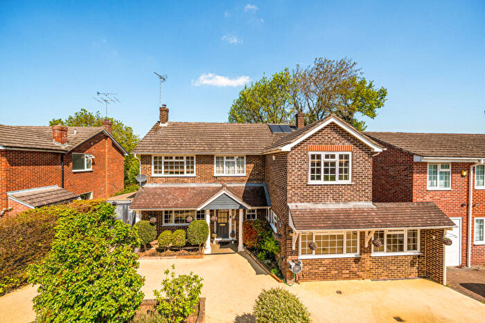 6 Bedroom Detached House For Sale In Nursery Gardens, Purley On Thames, Reading, Berkshire, RG8