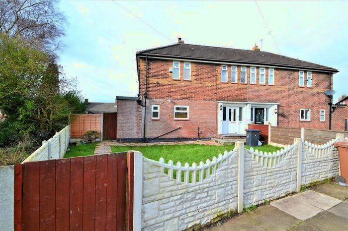 3 Bedroom Semi-Detached House To Rent In Kestrel Avenue, Manchester, M27
