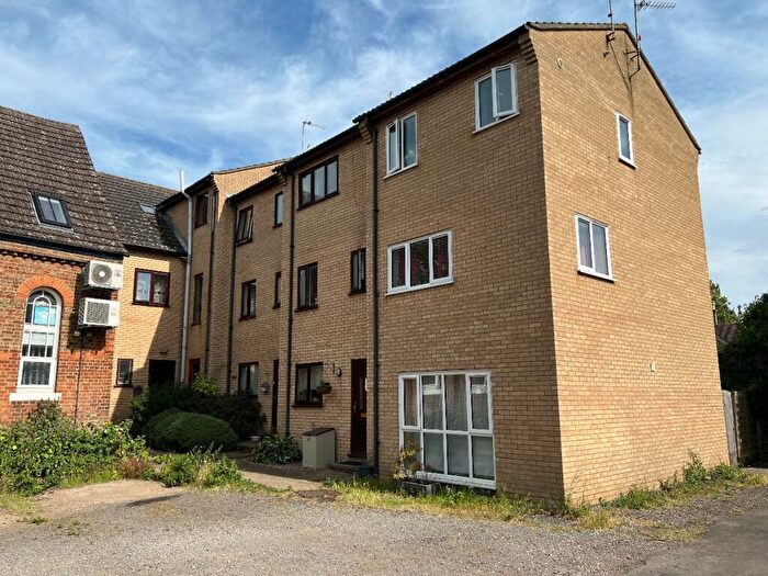 1 Bedroom Flat To Rent In Chapel Street, March, PE15