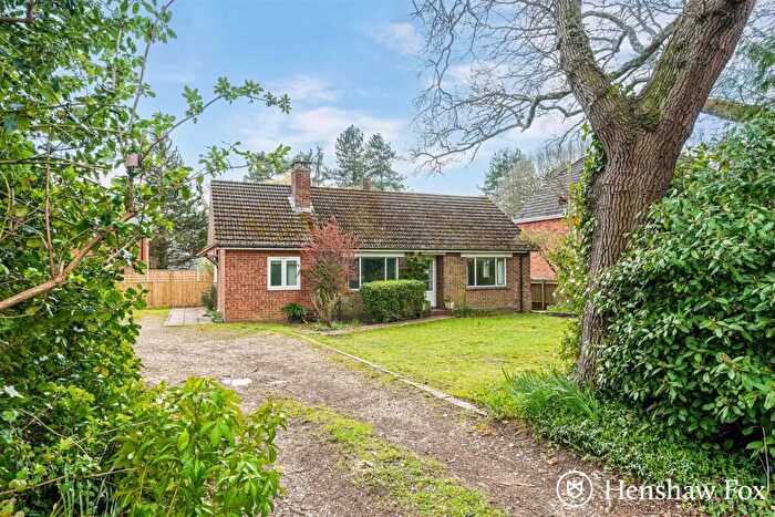 3 Bedroom Detached House For Sale In Sandy Lane, Romsey, Hampshire, SO51