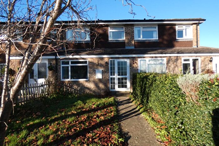 3 Bedroom Terraced House To Rent In Dovetrees, Carterton, Oxfordshire, OX18