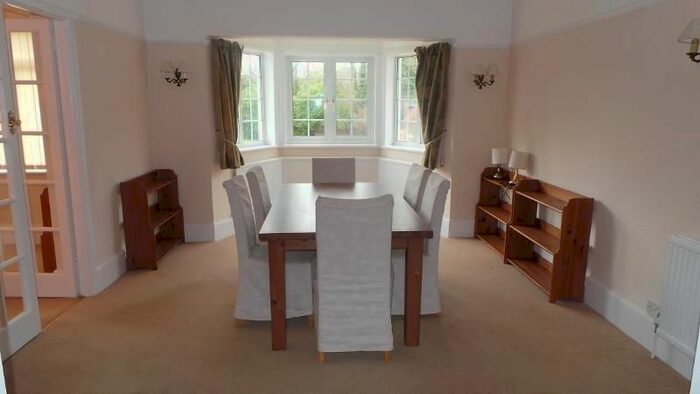 5 Bedroom Detached House To Rent In Smitham Downs Road, Purley, Cr, CR8