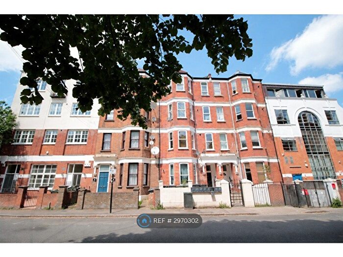 1 Bedroom Flat To Rent In Brighton Terrace, London, SW9