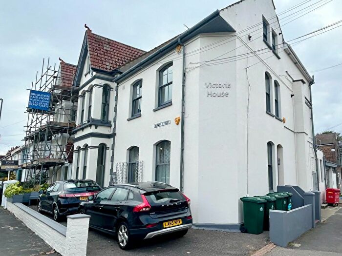 2 Bedroom Flat To Rent In Vale Road, Portslade, Brighton, BN41
